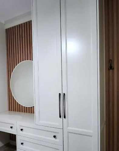 別荘 Pinetrees House With Swimming Pool